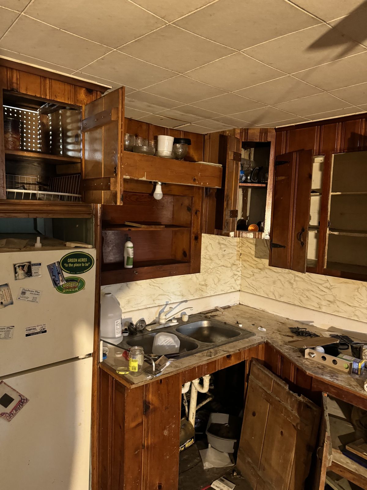 Estate cleanout job